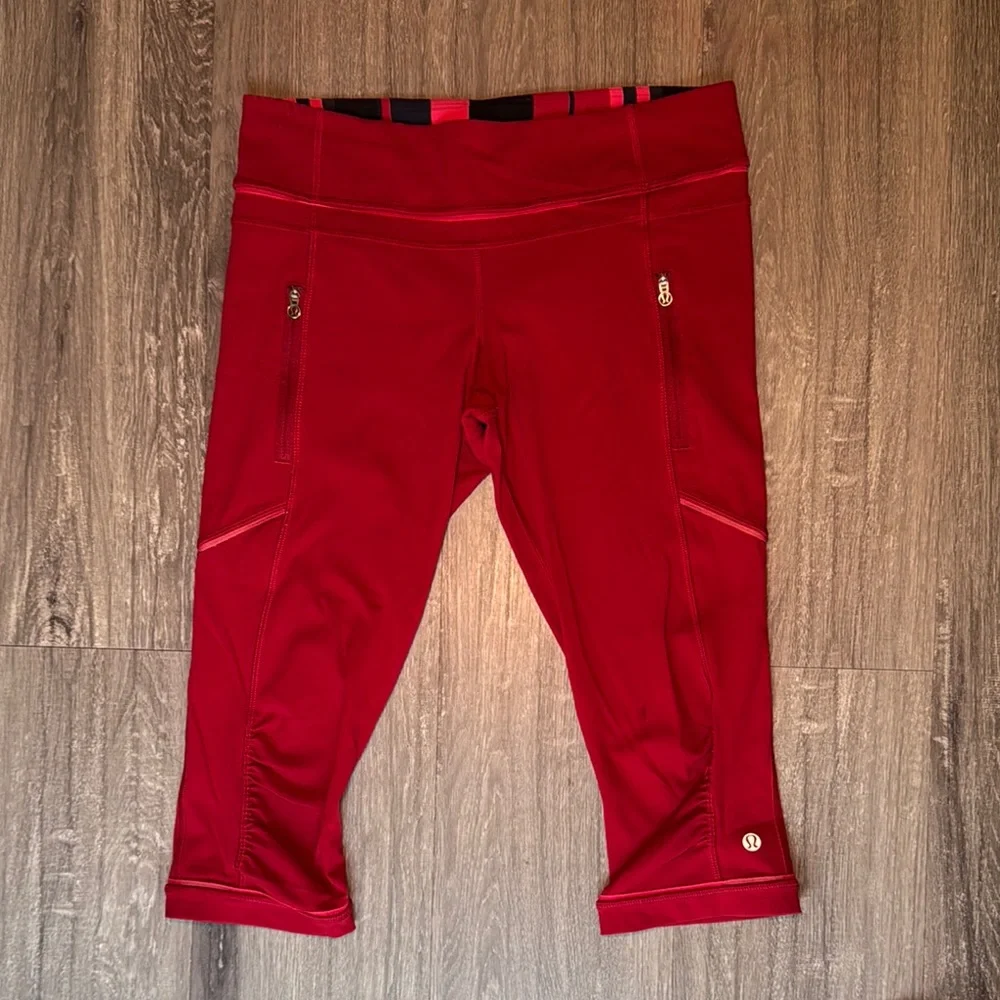 Lululemon Red cropped Leggings – Size 6, Zipper Pockets - Picture 1 of 7